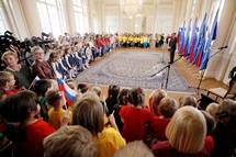 15. 9. 2014, Ljubljana – Predsednik republike je ob dravnem prazniku vrnitve Primorske k matini domovini sprejel otroke s Primorske (Daniel Novakovi/STA)